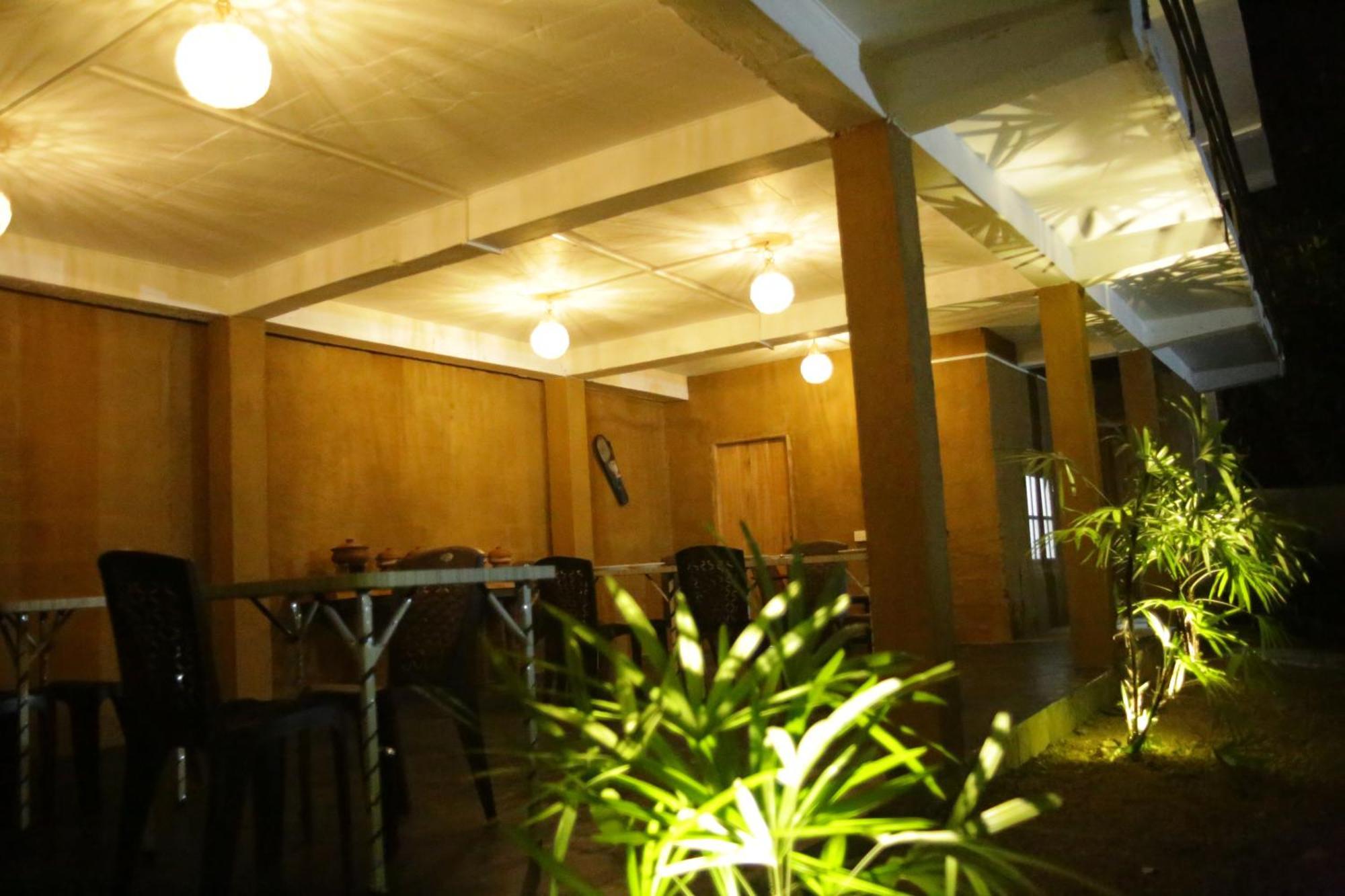 Safari Horizon Udawalawe Acomodação com café da manhã Exterior foto